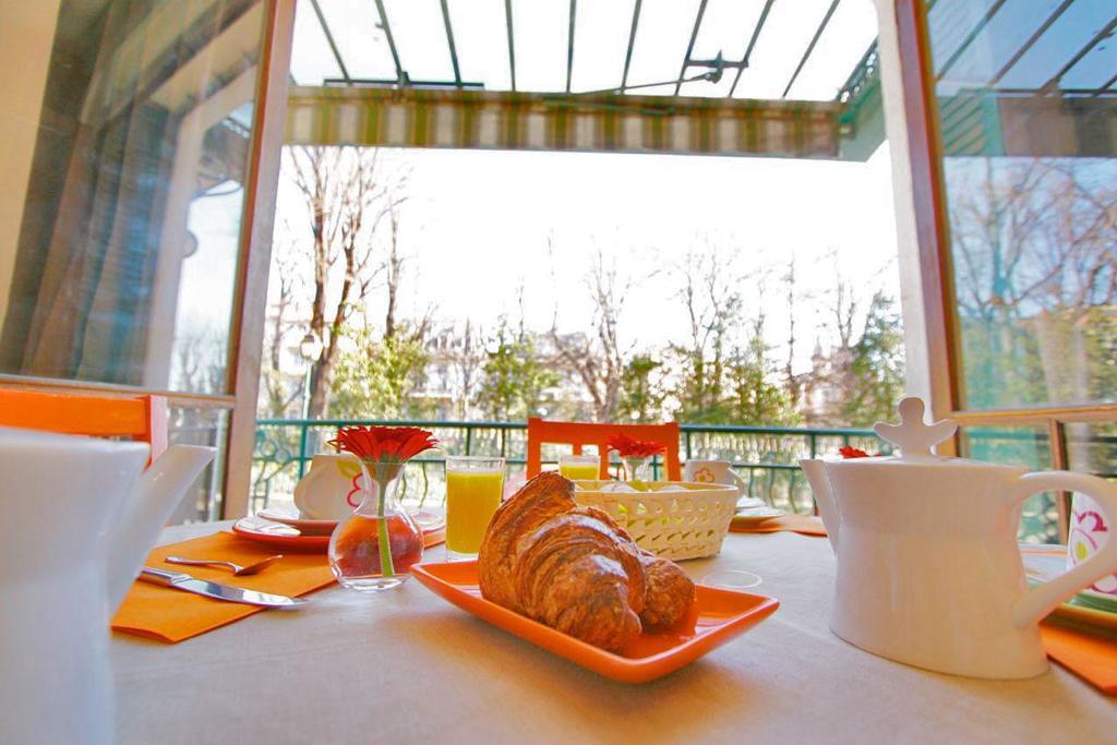 Hotel Des Poetes Avec Parking Sur Reservation Beziers Ngoại thất bức ảnh